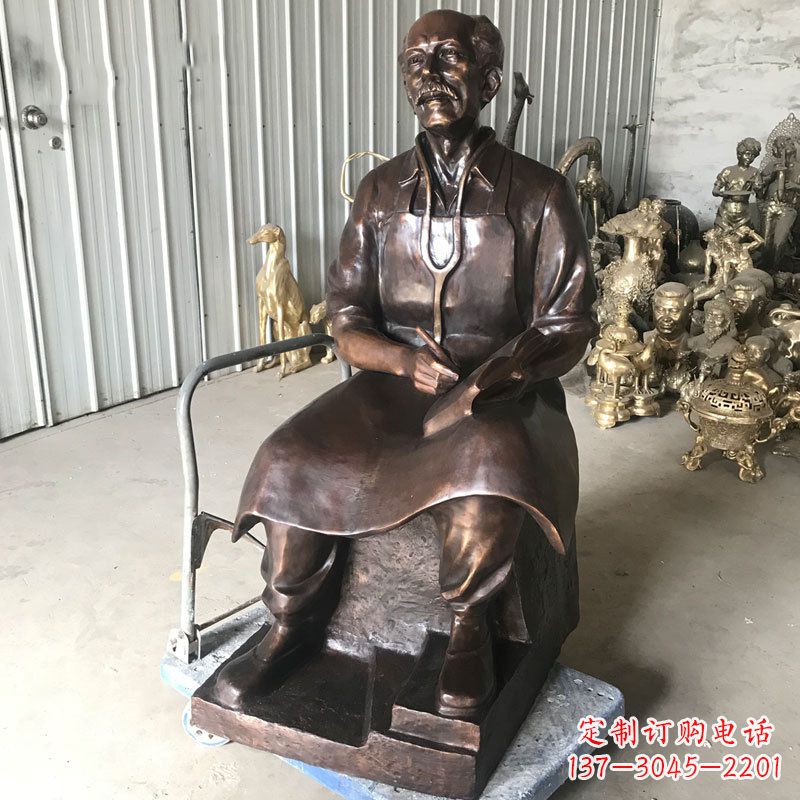 常州白求恩坐姿纯铜雕塑赞颂英雄的象征