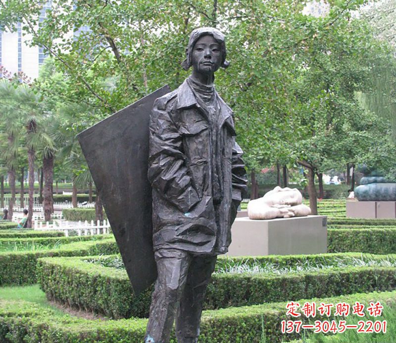 常州少女的坚强与美丽——铜雕少女公园人物