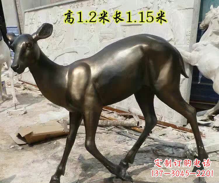 常州灵动的小鹿铜雕