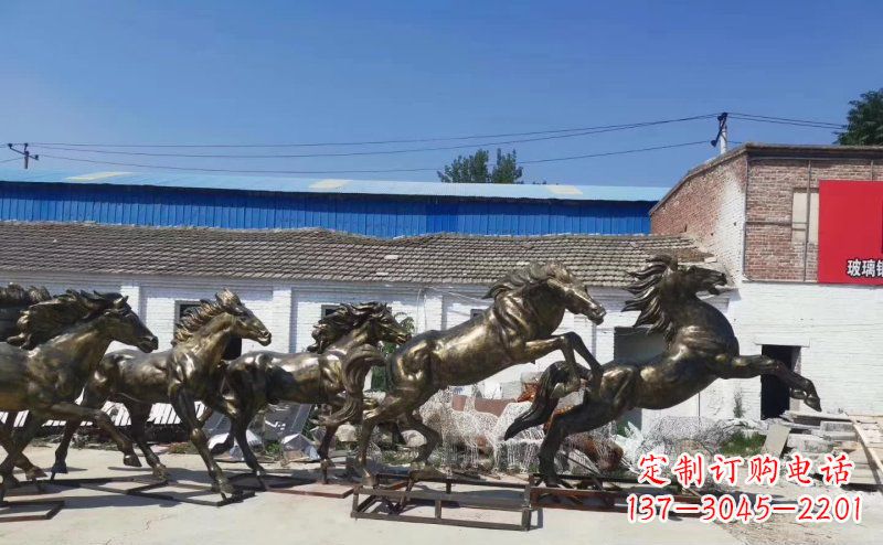 常州奔腾马群铜雕