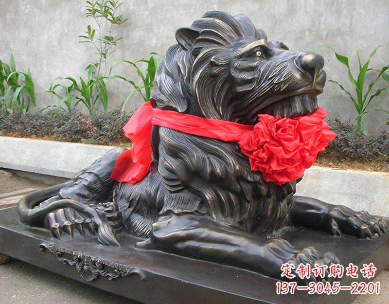 常州宾馆门口的铜狮子
