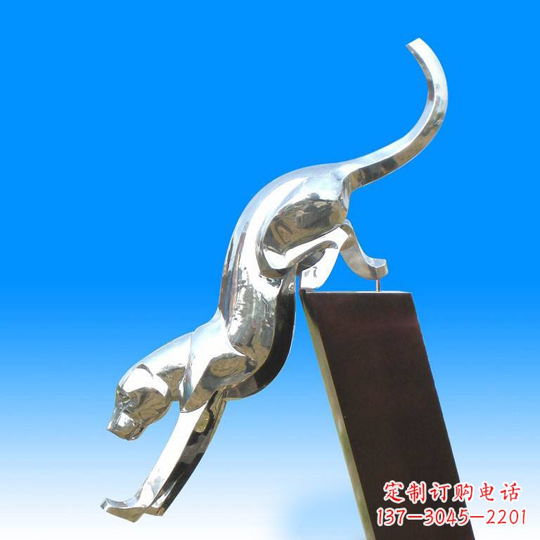 常州玻璃钢豹子雕塑