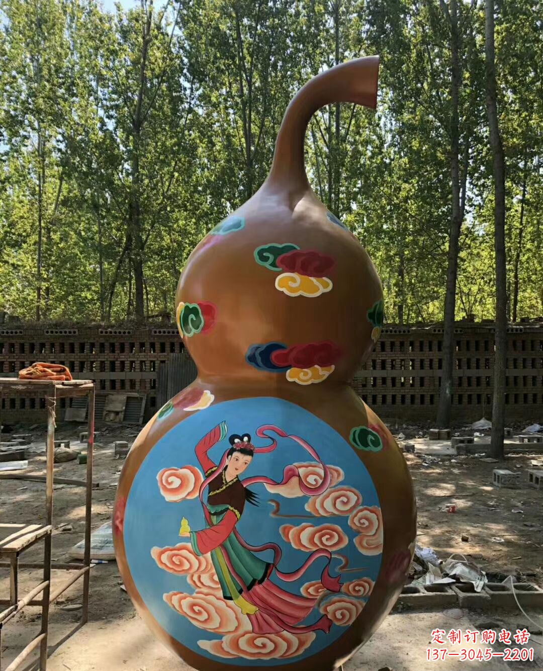常州玻璃钢彩绘葫芦雕塑