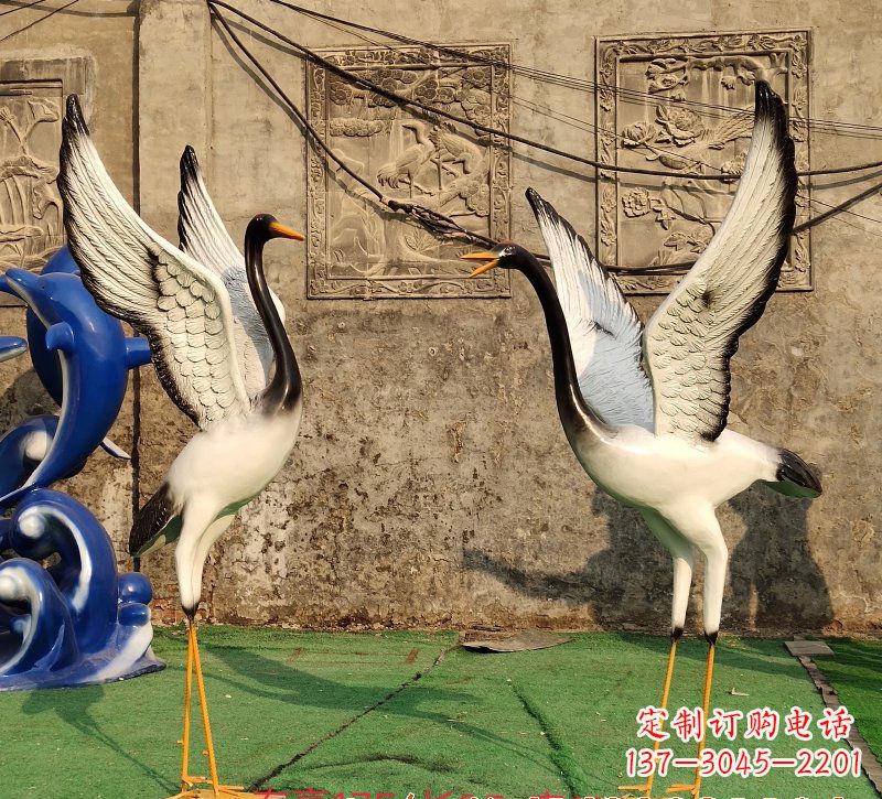 常州玻璃钢对望仙鹤雕塑