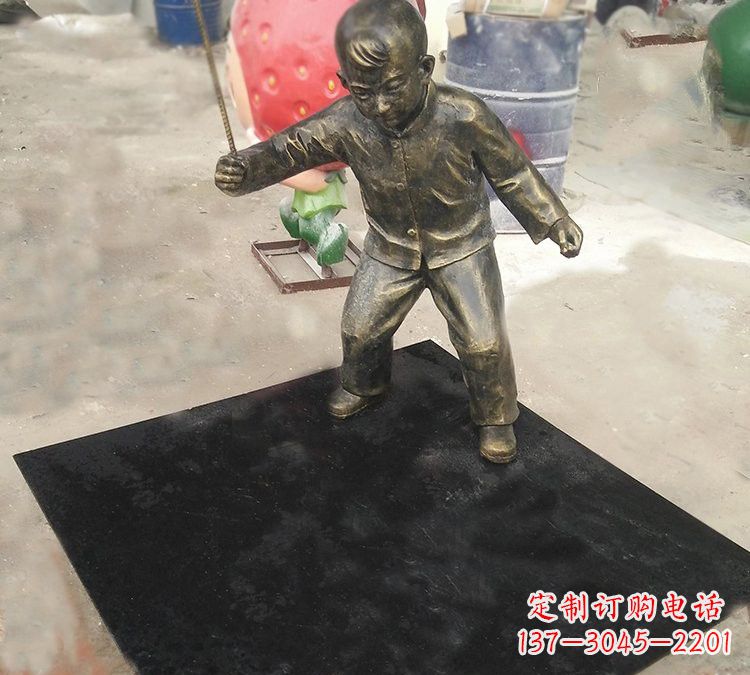 常州玻璃钢陀螺雕塑