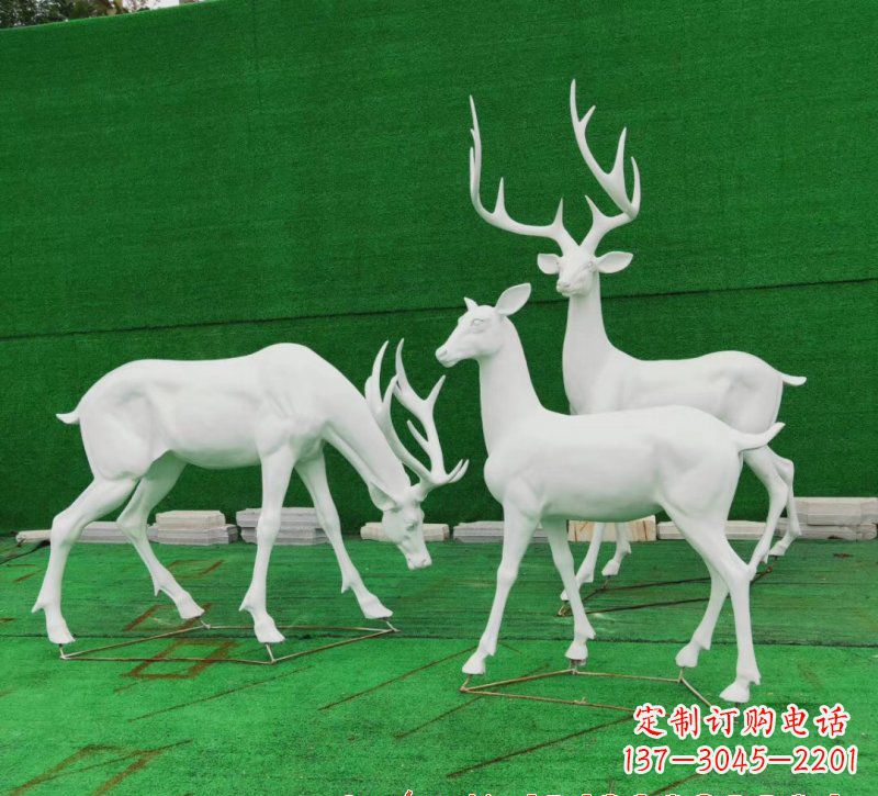 常州玻璃钢鹿群雕塑
