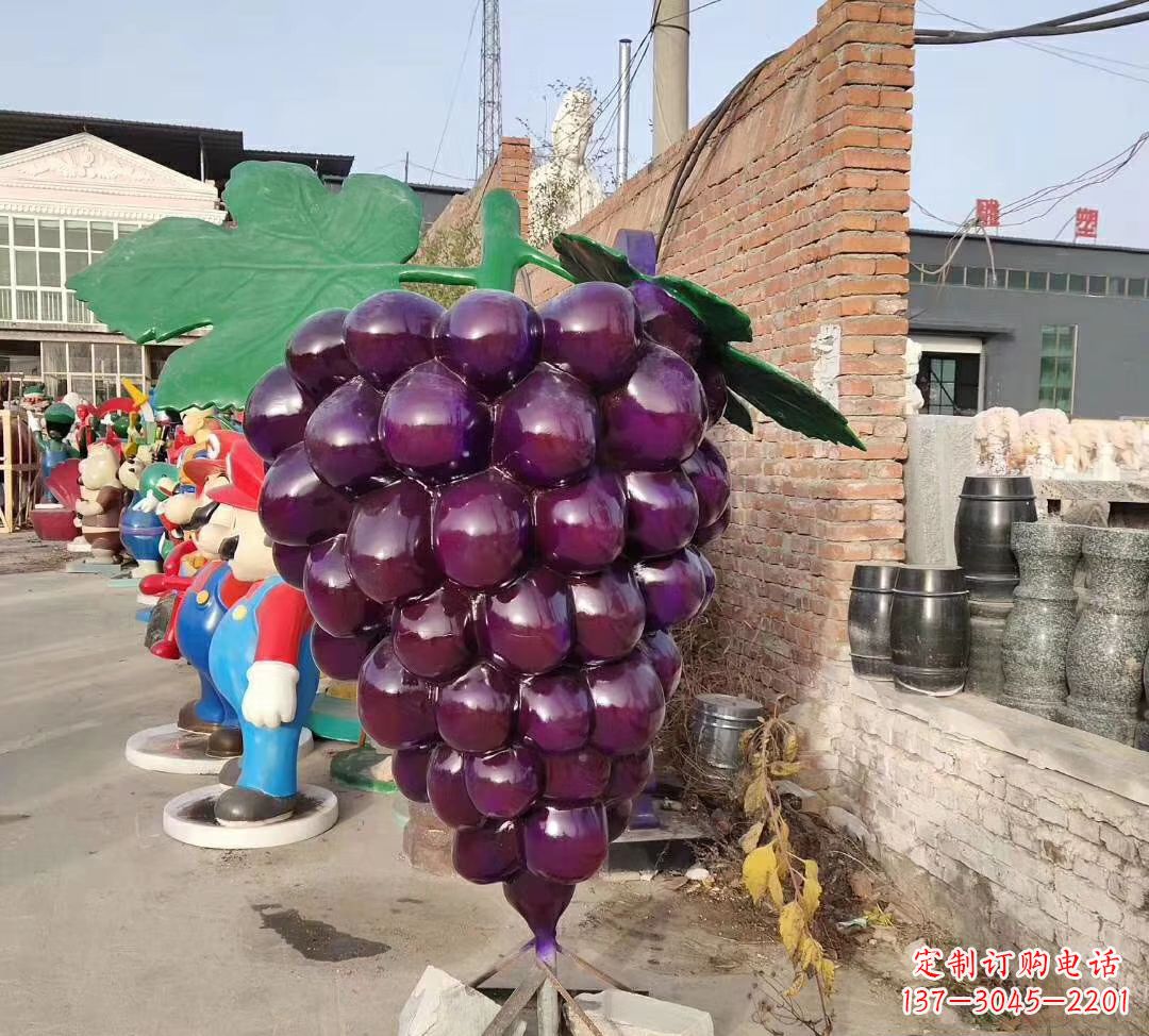 常州仿真玻璃钢葡萄雕塑