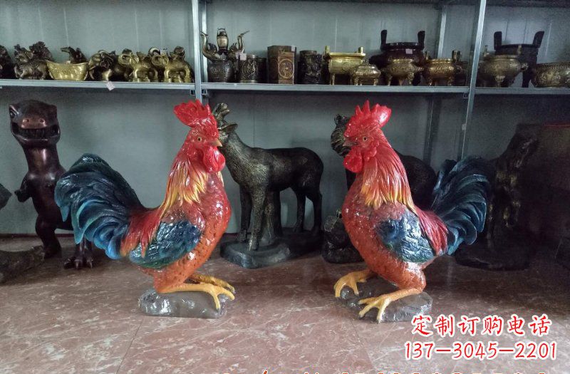 常州玻璃钢公鸡雕塑——给环境带来美丽的色彩