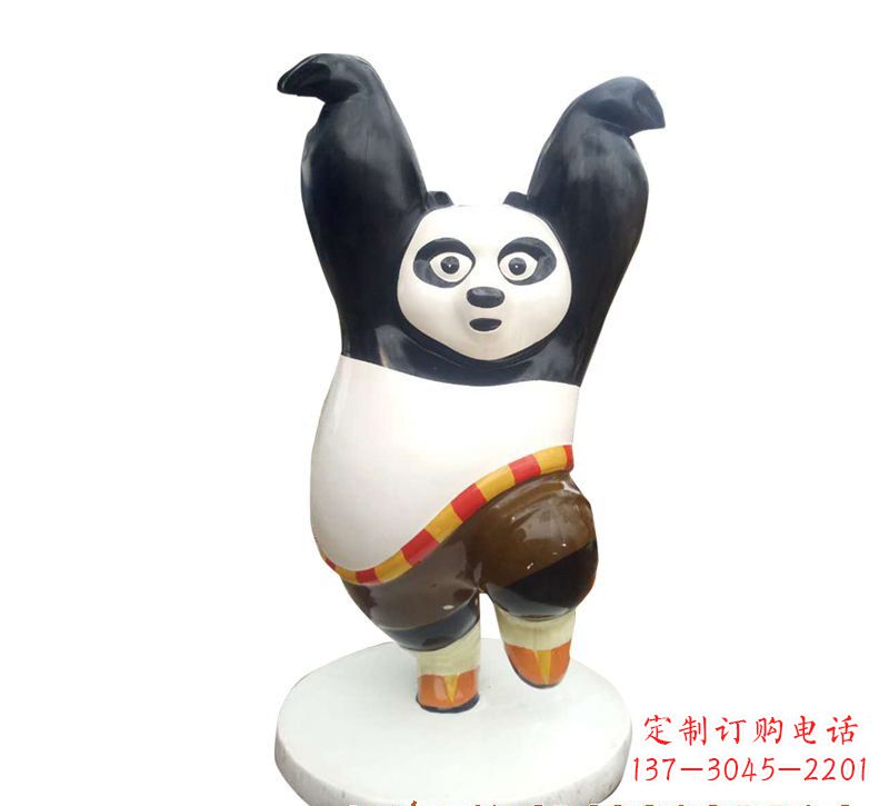 常州玻璃钢制熊猫雕塑精致细腻的艺术品