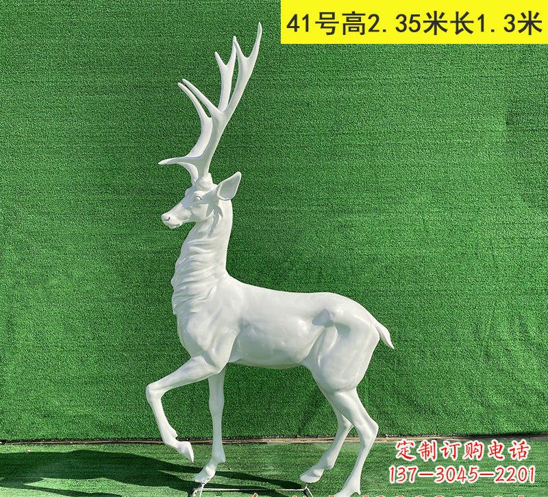 常州玻璃钢驯鹿雕塑