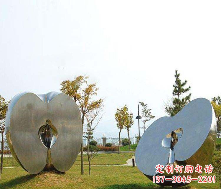 常州不锈钢雕刻的苹果