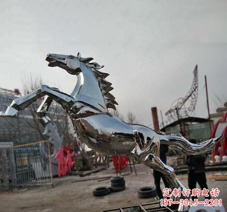 常州不锈钢奔跑马雕塑驰骋在人间的艺术精灵