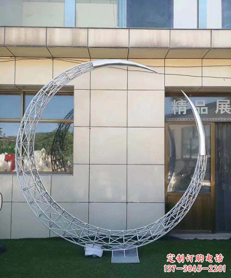 常州不锈钢别墅月亮镂空雕塑