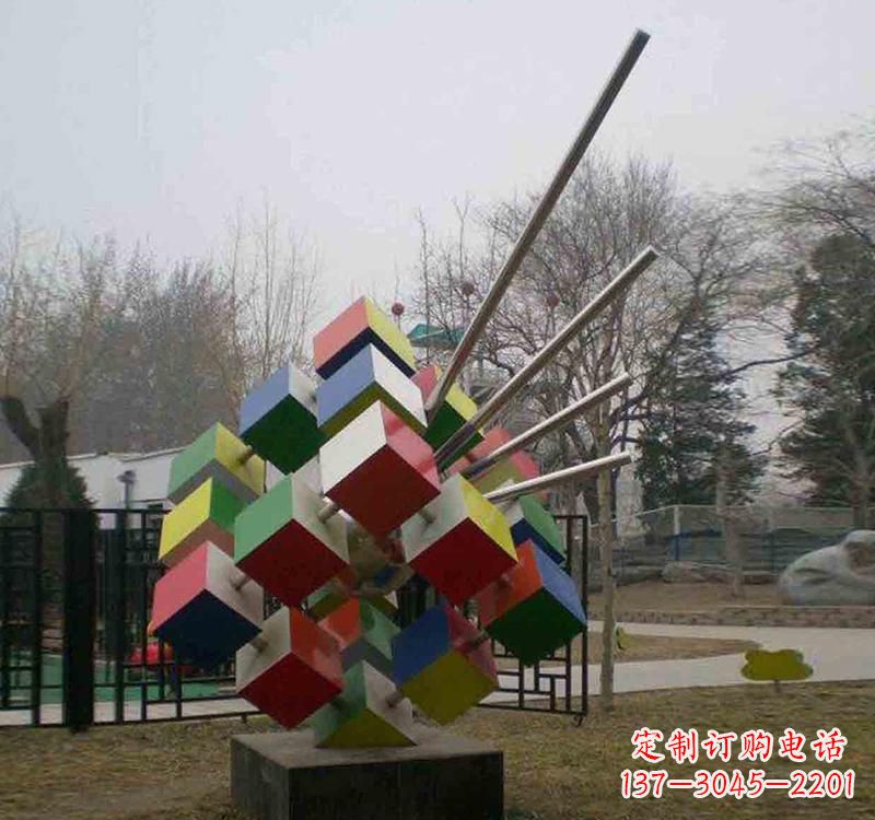 常州不锈钢彩色魔方雕塑艺术与智慧的结合