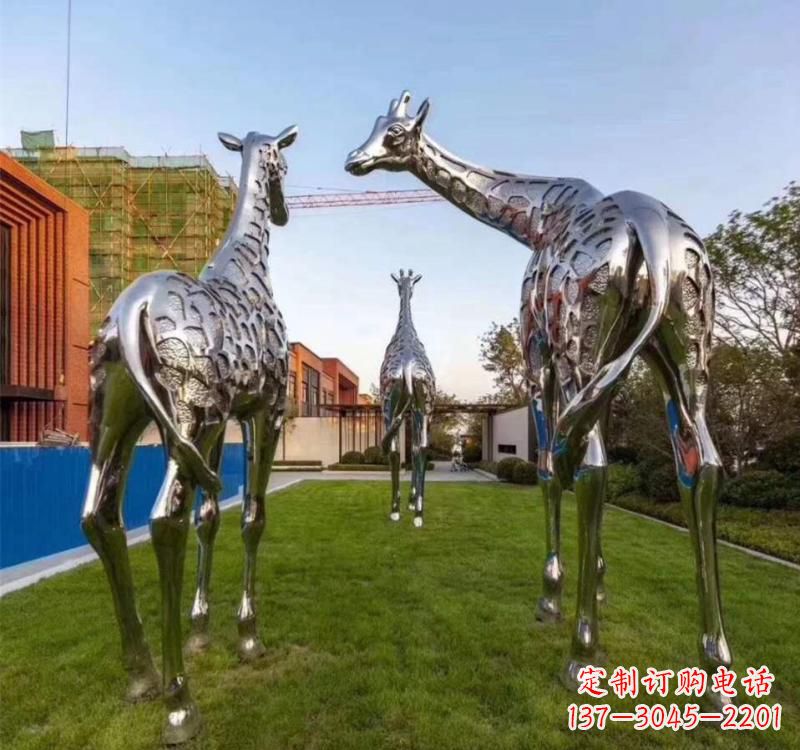 常州不锈钢城市园林动物雕塑展示大自然的美丽