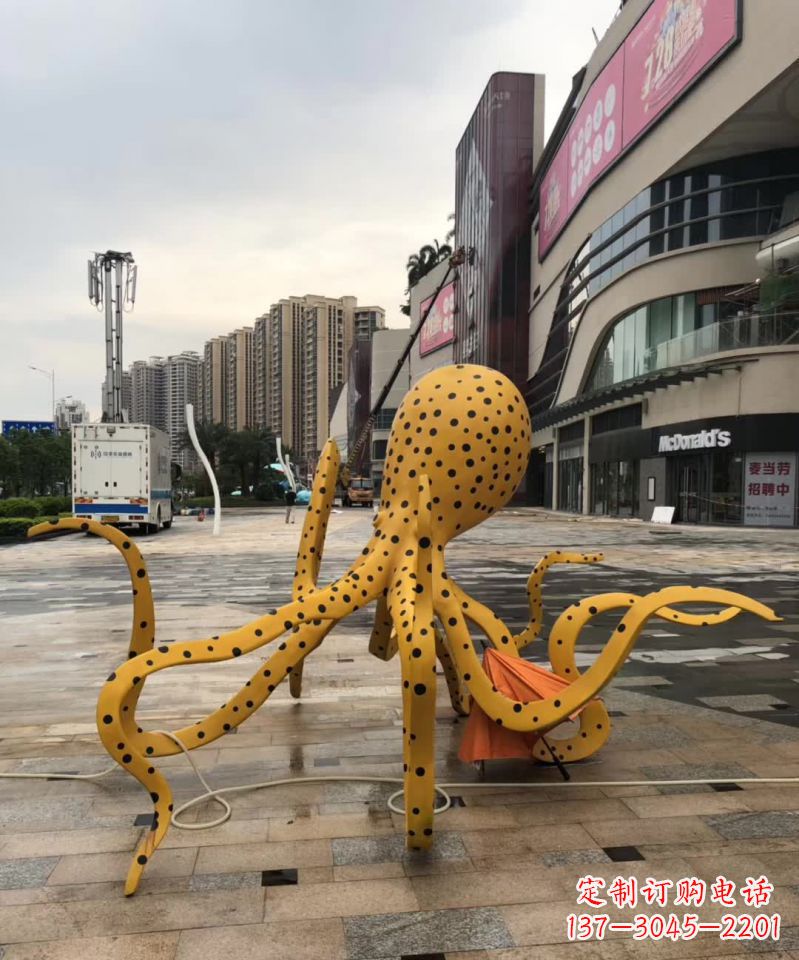 常州不锈钢章鱼雕塑一座海洋之城的标志