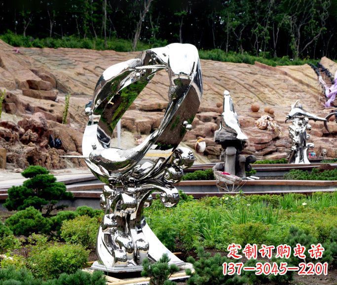常州不锈钢海豚雕塑——精致的艺术品