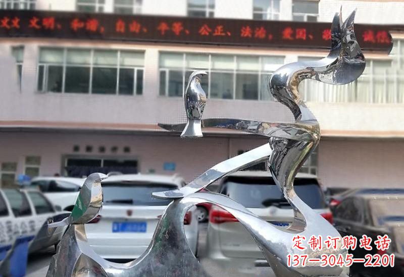 常州表达和平的不锈钢鸽子雕塑