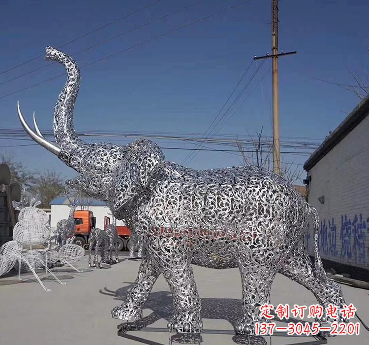 常州不锈钢大象雕塑象征力量与美丽
