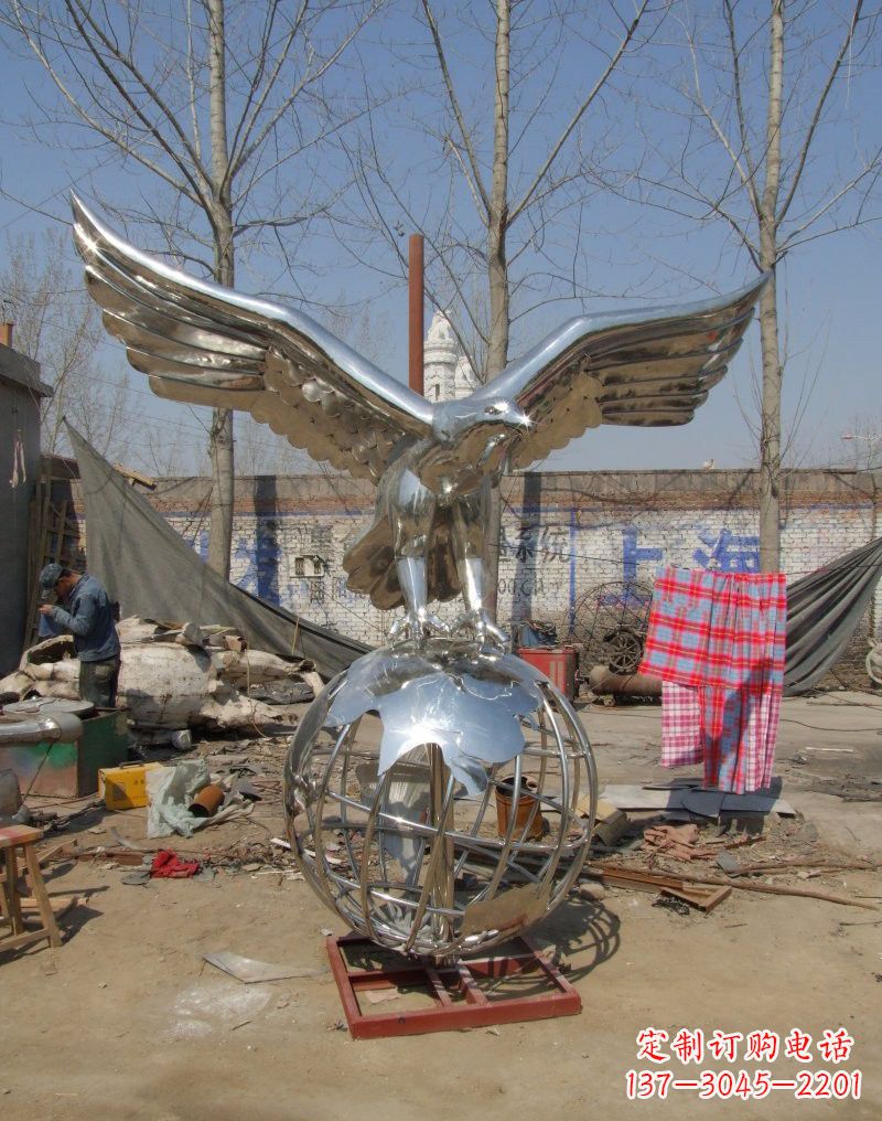 常州老鹰雕塑不锈钢大展鸿图