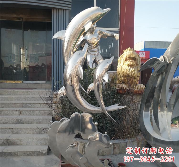 常州不锈钢海豚雕塑——精美外观,传递环保理念