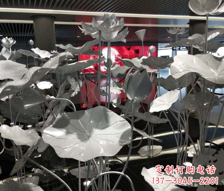 常州不锈钢锻造荷花雕塑艺术之美