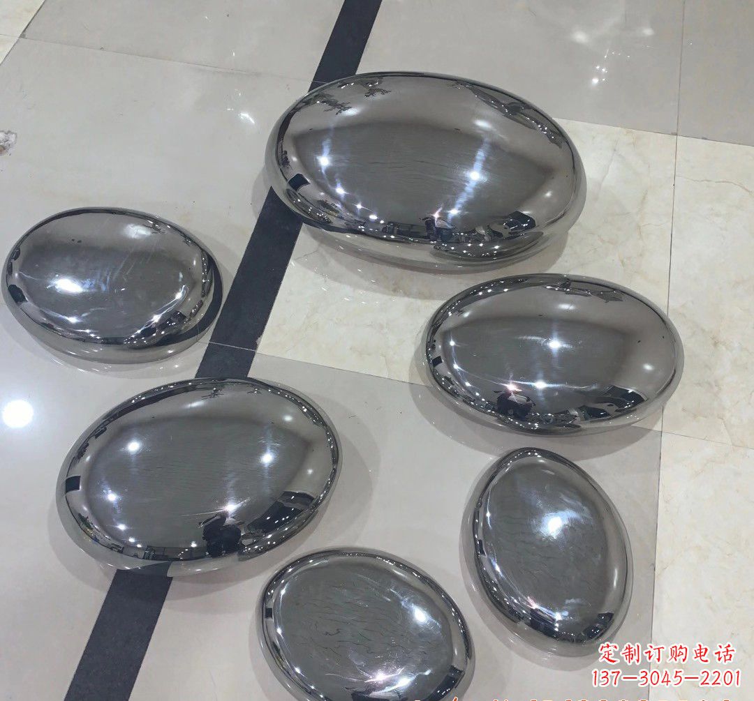 常州不锈钢鹅卵石雕塑精美的艺术瑰宝