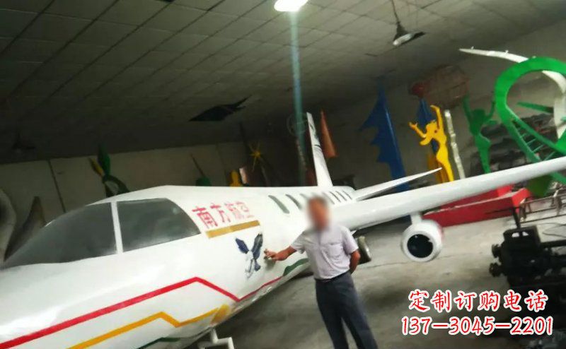 常州不锈钢飞机雕塑精美的艺术作品