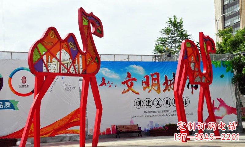 常州不锈钢骆驼雕塑——精美的艺术之作