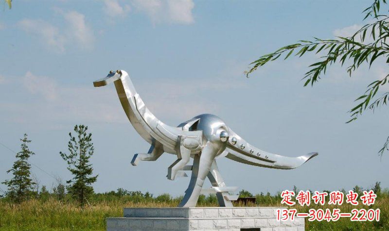 常州不锈钢公园动物鸭嘴龙雕塑
