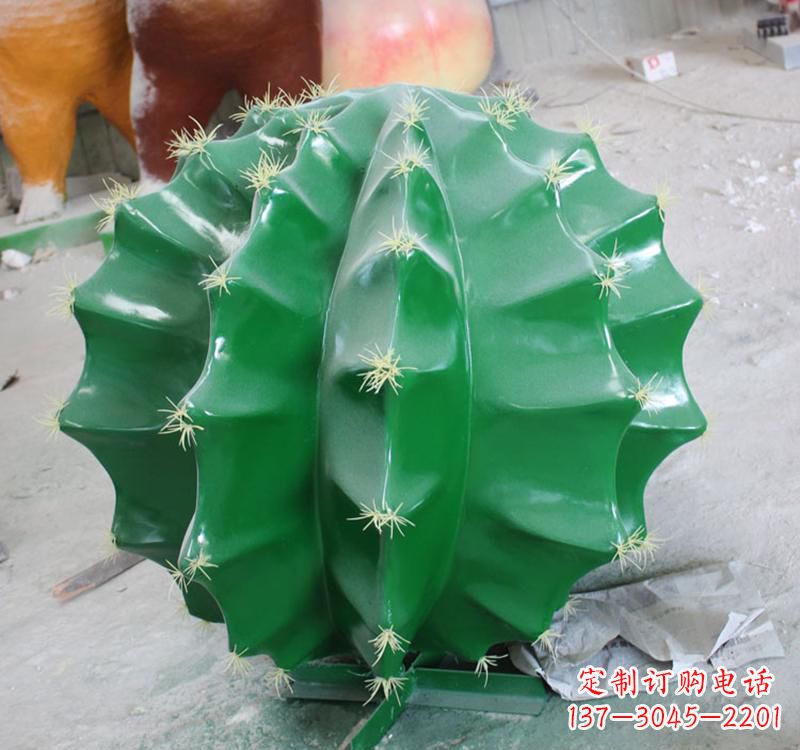 常州不锈钢仙人掌雕塑给公园景观增添灵动之美