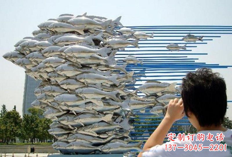 常州不锈钢公园鲤鱼群雕塑