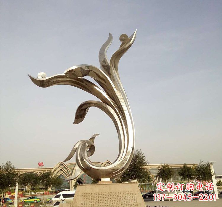 常州凤凰雕塑,让不锈钢广场更加精彩