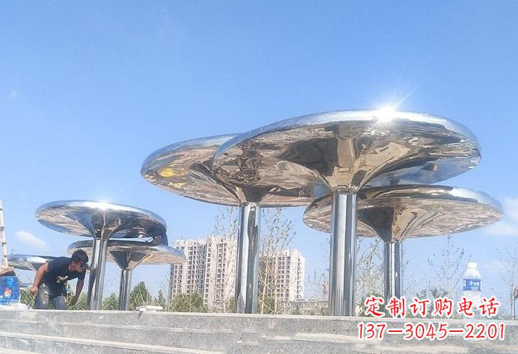 常州不锈钢广场蘑菇凉亭雕塑