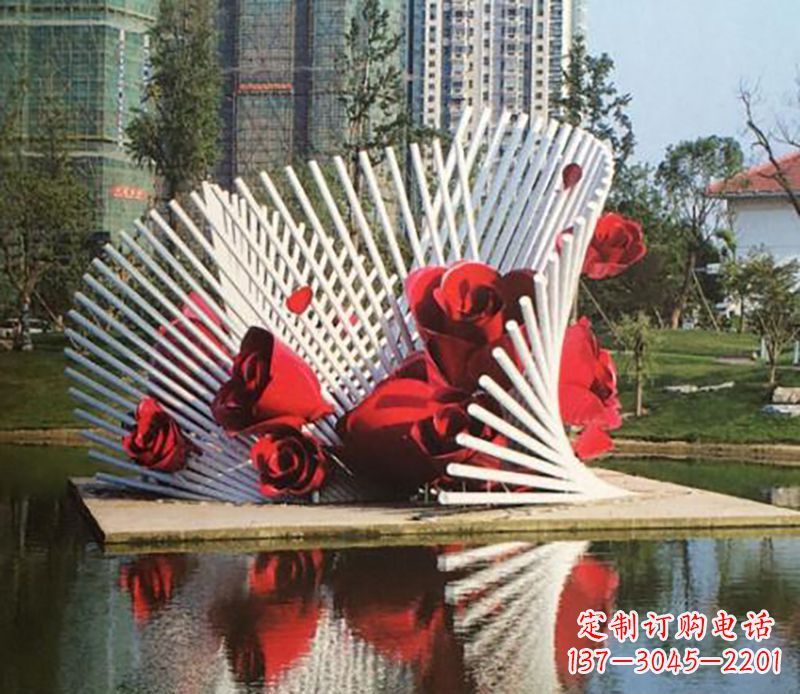 常州不锈钢玫瑰雕塑——美丽的艺术之作