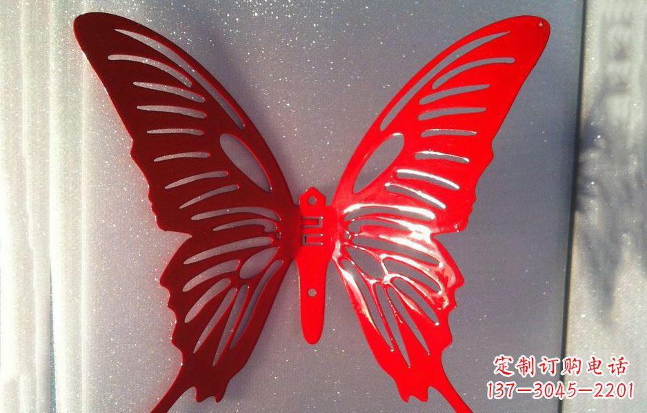 常州不锈钢蝴蝶雕塑让蝴蝶飞跃展现灿烂美丽