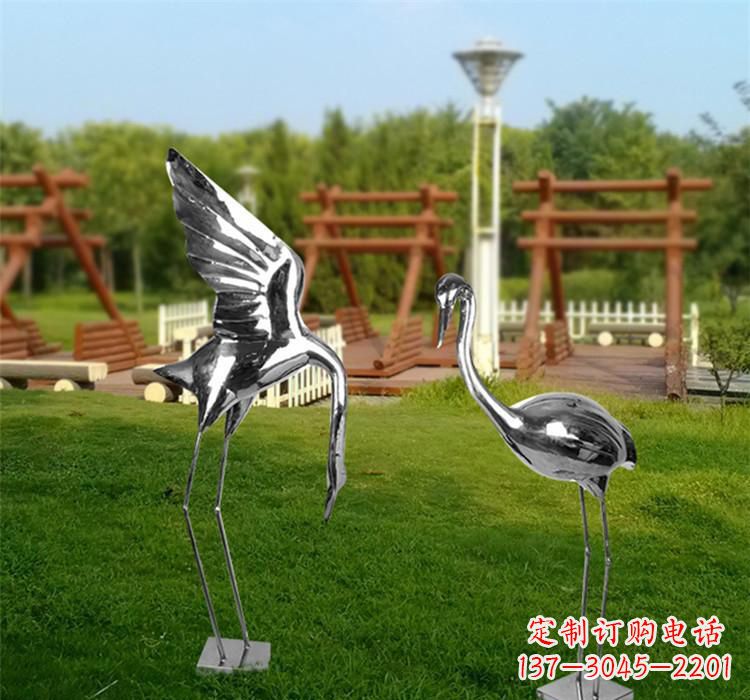 常州不锈钢仙鹤雕塑艺术精美、气质高雅