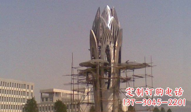 常州不锈钢火炬雕塑精致而又耐用