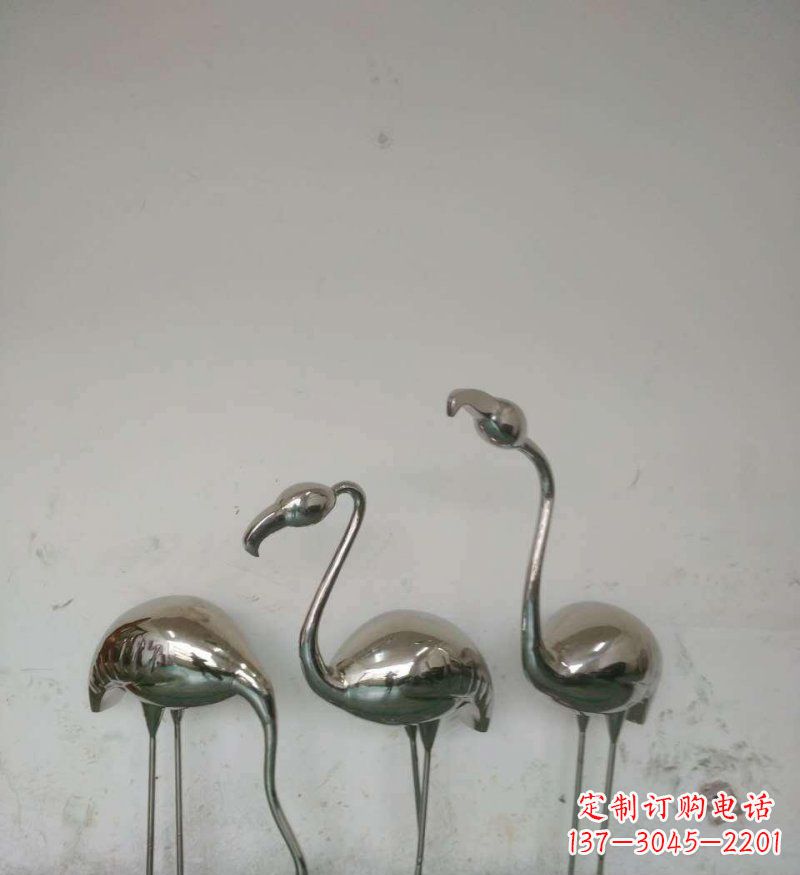 常州不锈钢火烈鸟雕塑把自然之美带入公园