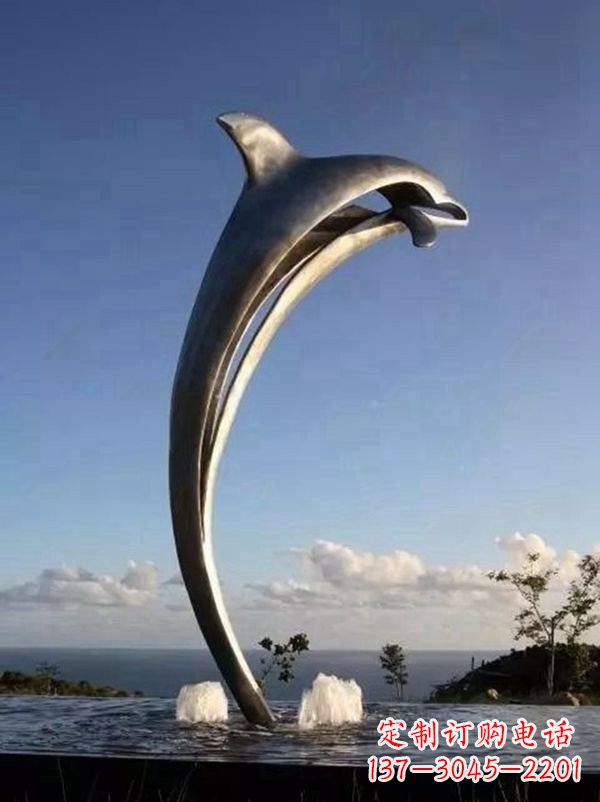 常州不锈钢海豚雕塑让游客流连忘返