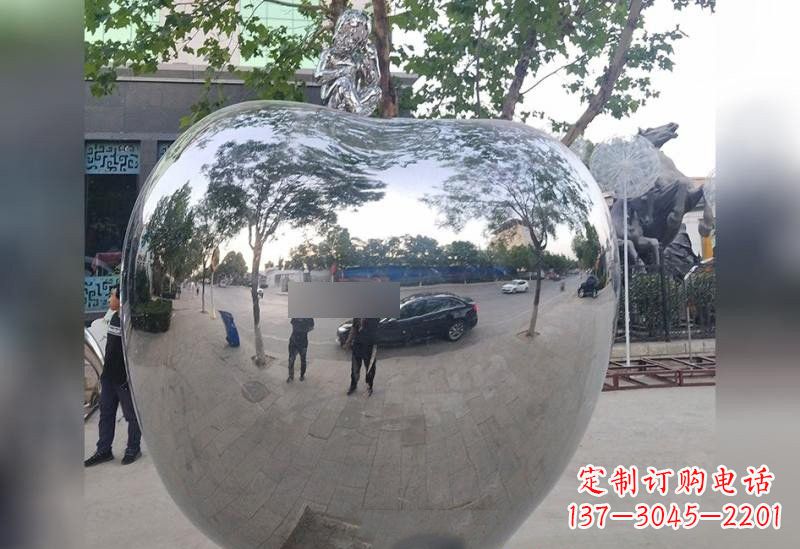 常州不锈钢景区镜面苹果雕塑