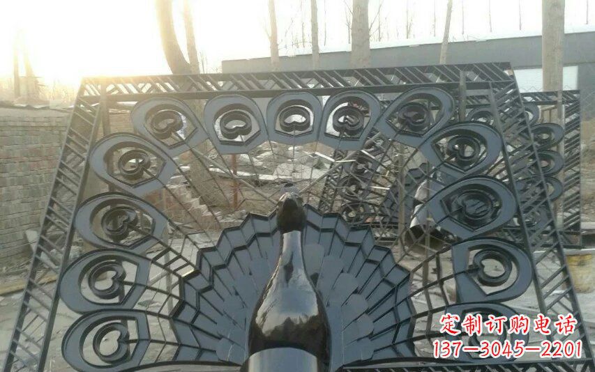 常州不锈钢孔雀开屏景观雕塑