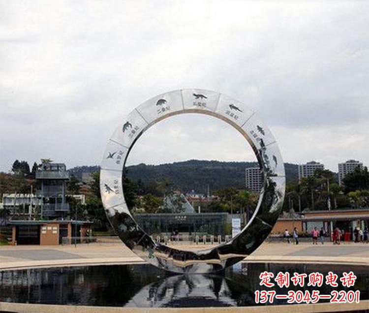 常州恐龙圆环雕塑让恐龙永久存在