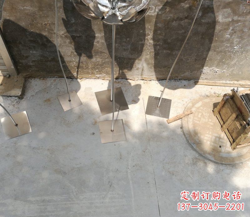 常州不锈钢莲花荷叶酒店大厅景观雕塑