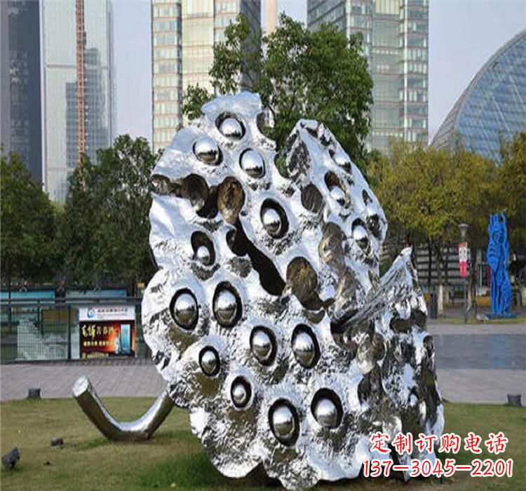 常州不锈钢莲蓬雕塑源自中国传统文化的精美作品