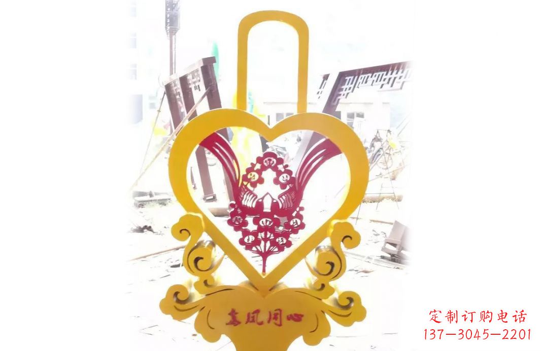 常州不锈钢龙凤同心景观雕塑彰显中国传统文化