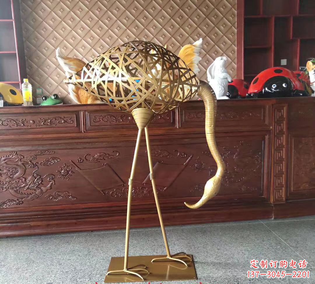常州不锈钢丹顶鹤雕塑精美外形,传承中华文化