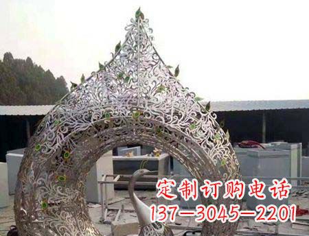 常州不锈钢镂空孔雀雕塑