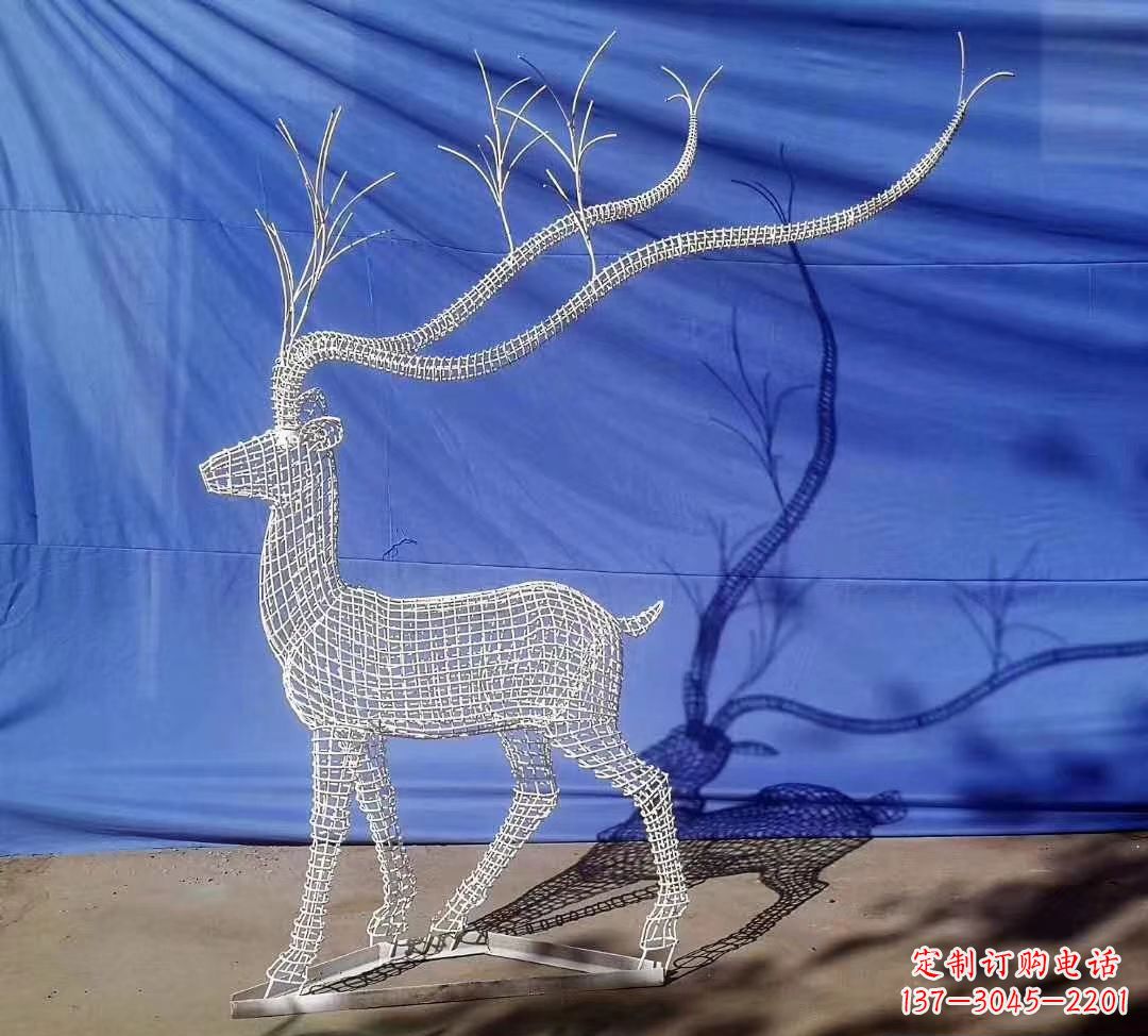 常州不锈钢麋鹿雕塑精美的景观装饰品