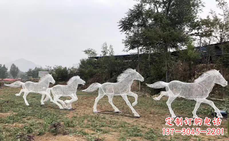 常州不锈钢镂空群马群奔跑雕塑
